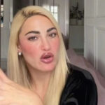 Ιωάννα Τούνη: Το μήνυμα που έστειλε σε γνωστή παρουσιάστρια- «Θα έπρεπει να ντρέπεσαι »