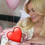 Η Κατερίνα Καινούργιου μας δείχνει για πρώτη φορά τη γκαρνταρόμπα της κόρης της και λιώνουμε από τη γλύκα (Φωτογραφία)