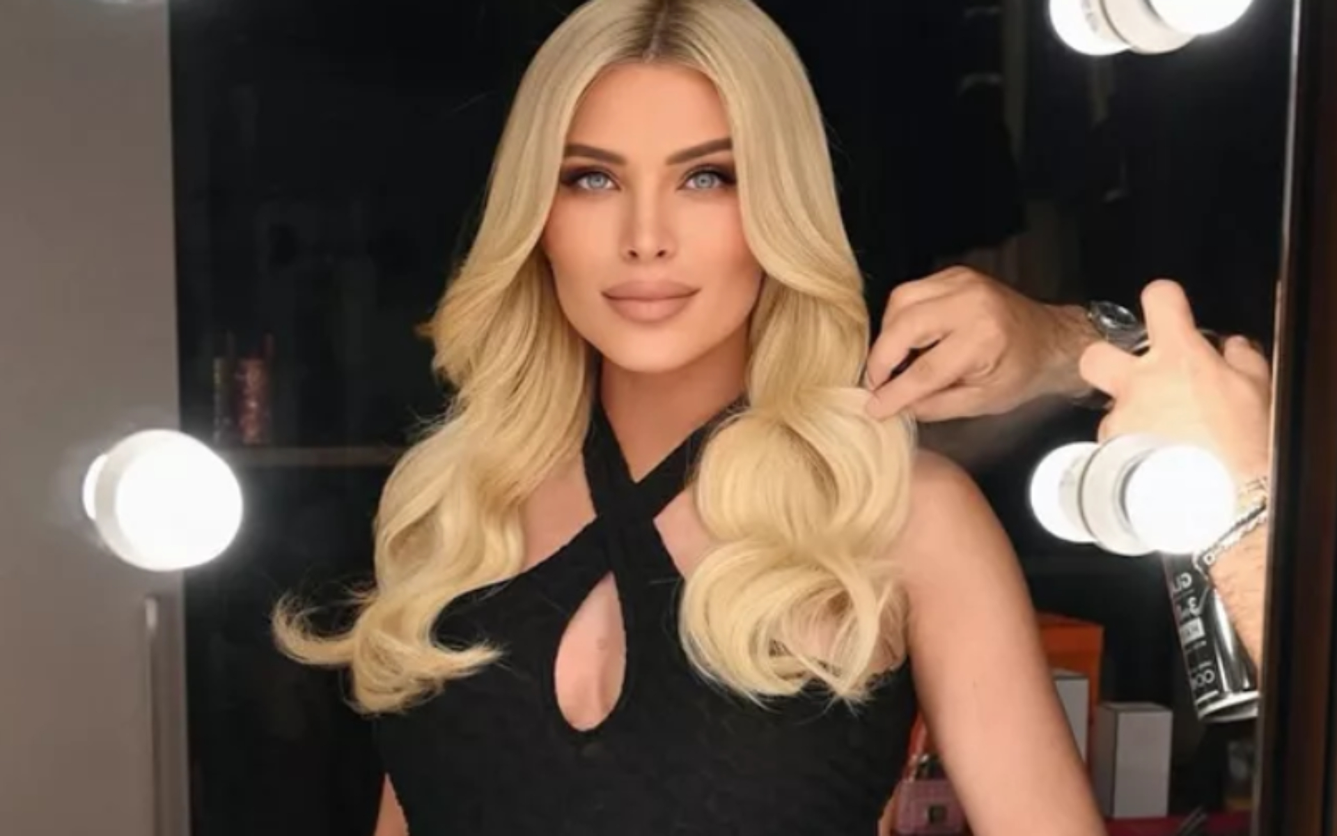 Κατερίνα Καινούργιου: Η πρώτη ολόσωμη φωτογραφία της φανερώνει την πανέμορφη σιλουέτα της μετά τη γέννα