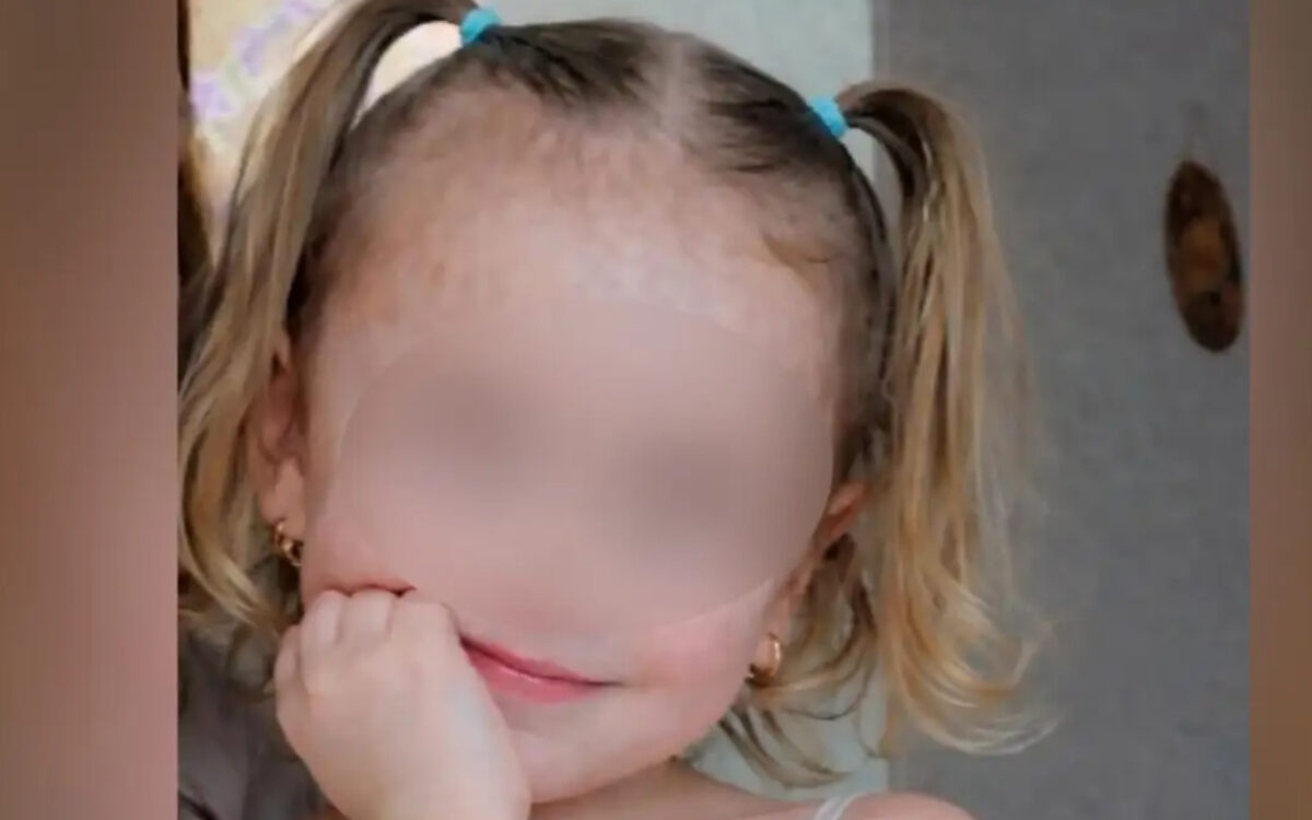 Καβάλα: Με μπομπονιέρες το τελευταίο αντίο στο 3χρονο κοριτσάκι- Εικόνες που ραγίζουν καρδιές