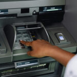 Κλειστές οι τράπεζες για 4 ημέρες για το Πάσχα- Τι θα γίνει με τις συναλλαγές και τις μισθοδοσίες;