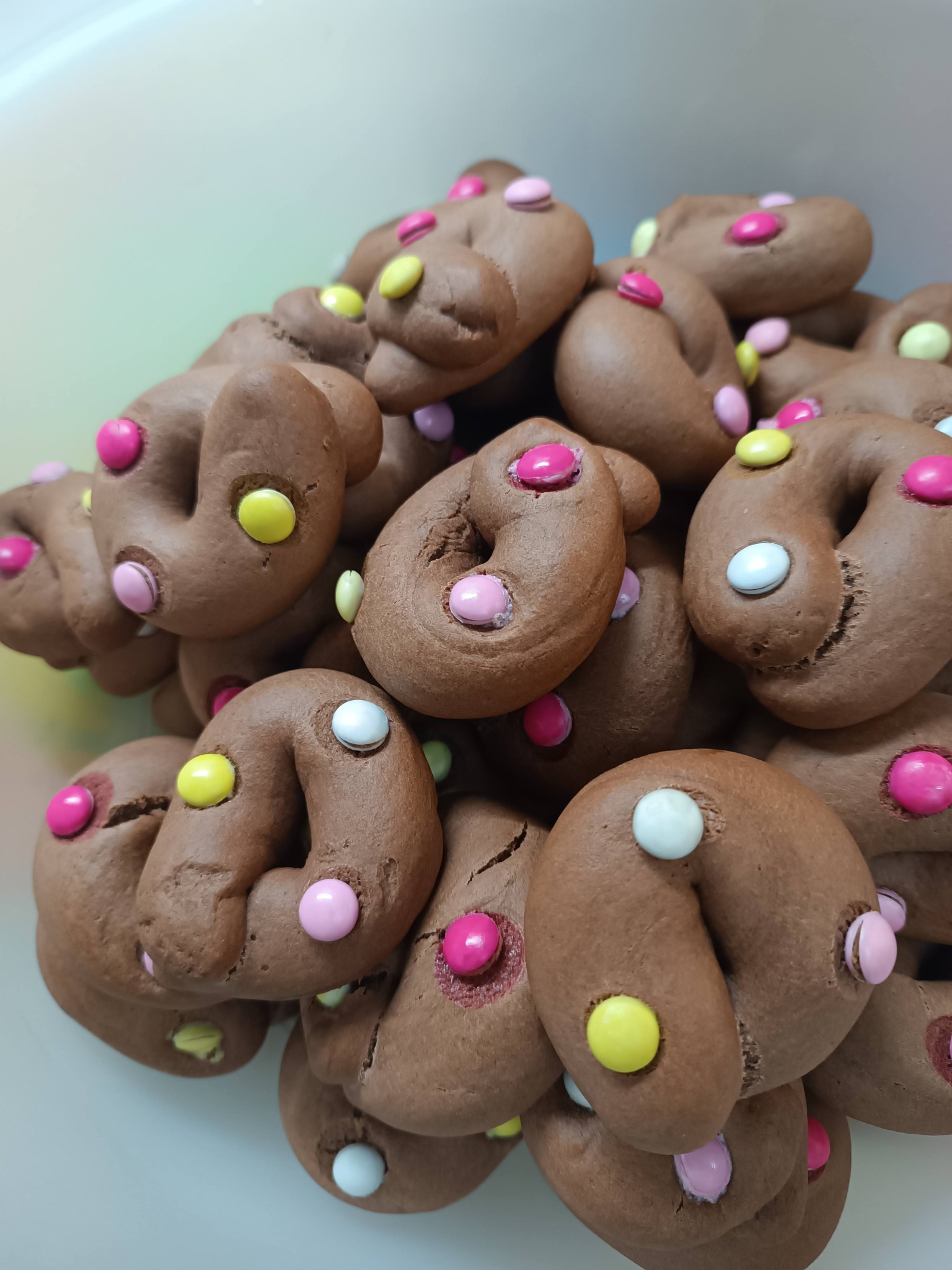 Κουλουράκια με ελαιόλαδο και κακάο για το σχολείο