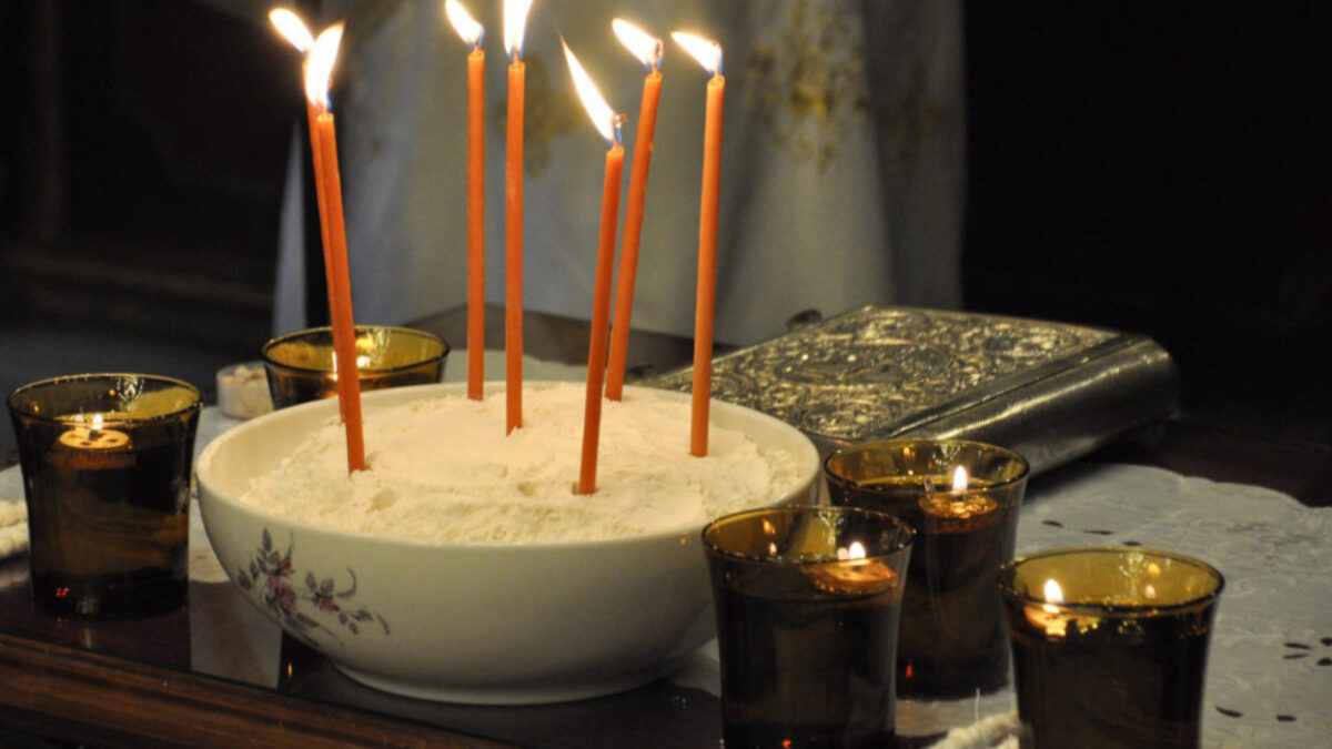 Μεγάλη Τετάρτη: Το Ιερό Ευχέλαιο για ίαση ασθενειών και η Τελετή του Νιπτήρος