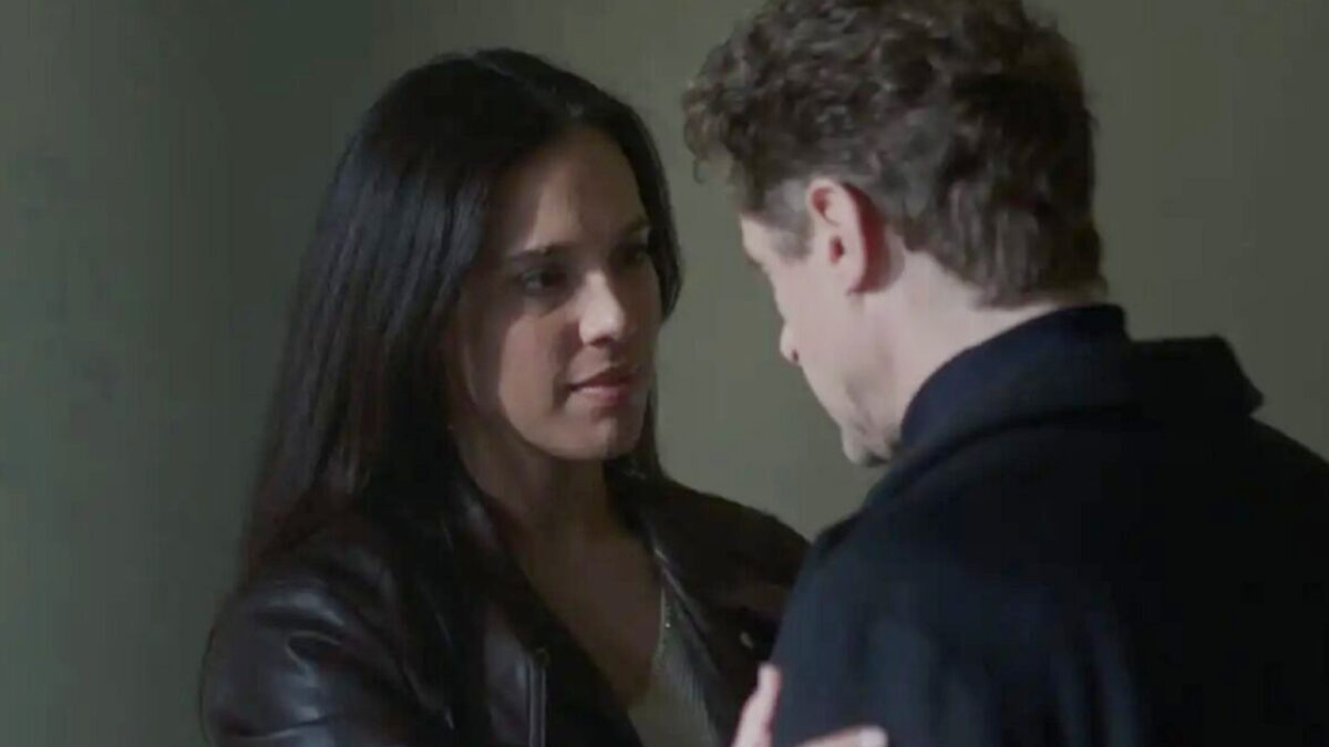 Μια νύχτα μόνο: Η Αλεξάνδρα οπλίζει το χέρι του Οδύσσεα και τελειώνει την Αρετή