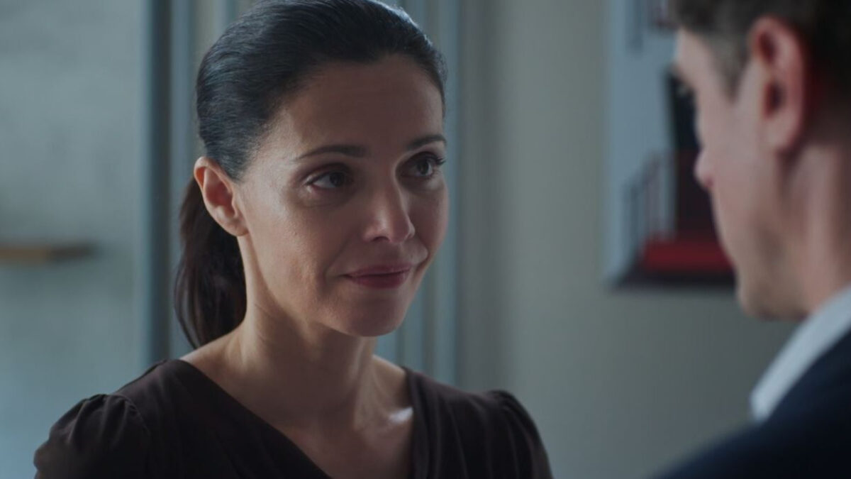 Μια νύχτα μόνο: Η Αρετή μένει έγκυος στο παιδί του Οδυσσέα κι εκείνος την διώχνει