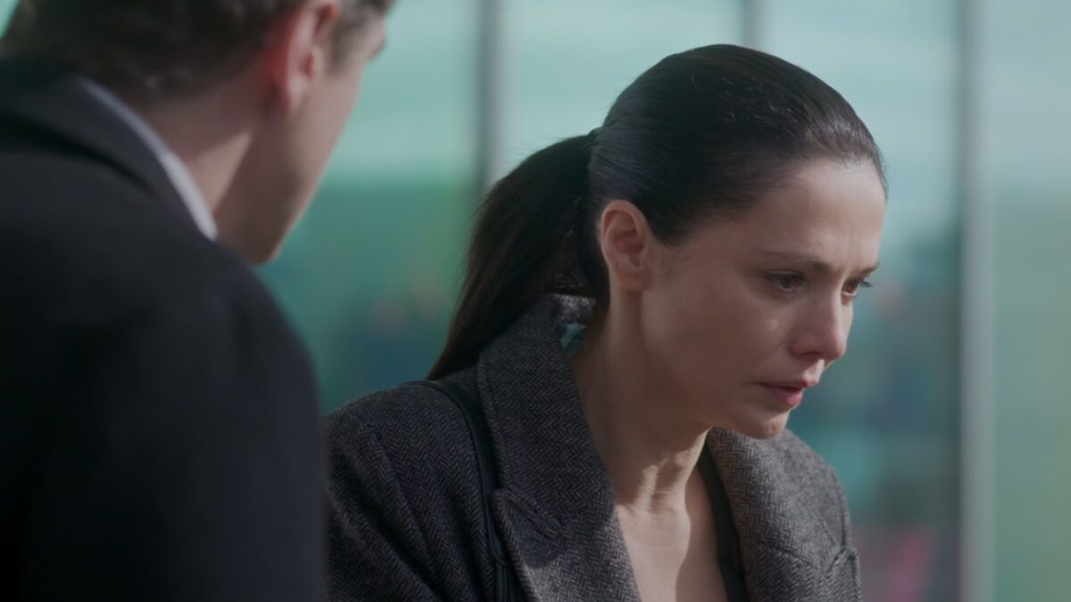 Μία νύχτα μόνο: Η Αρετή ζητά απελπισμένα συγχώρεση κι ο Οδυσσέας την ξεγράφει οριστικά