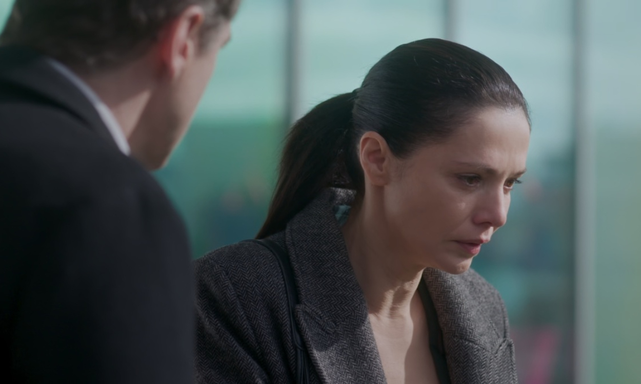 Μία νύχτα μόνο: Η Αρετή ζητά απελπισμένα συγχώρεση κι ο Οδυσσέας την ξεγράφει οριστικά