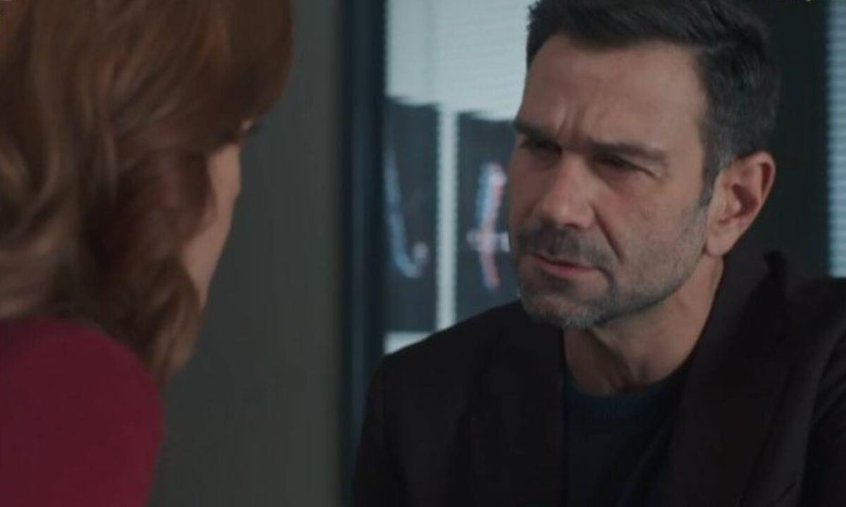 Μία Νύχτα Μόνο: Ο Σταύρος χάνεται από προσώπου γης