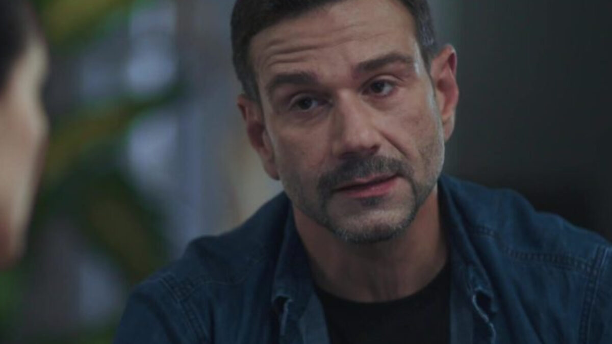 Μία Νύχτα Μόνο: Η βιολογική μητέρα του Σταύρου είναι κάποια που κανείς δεν φαντάζεται