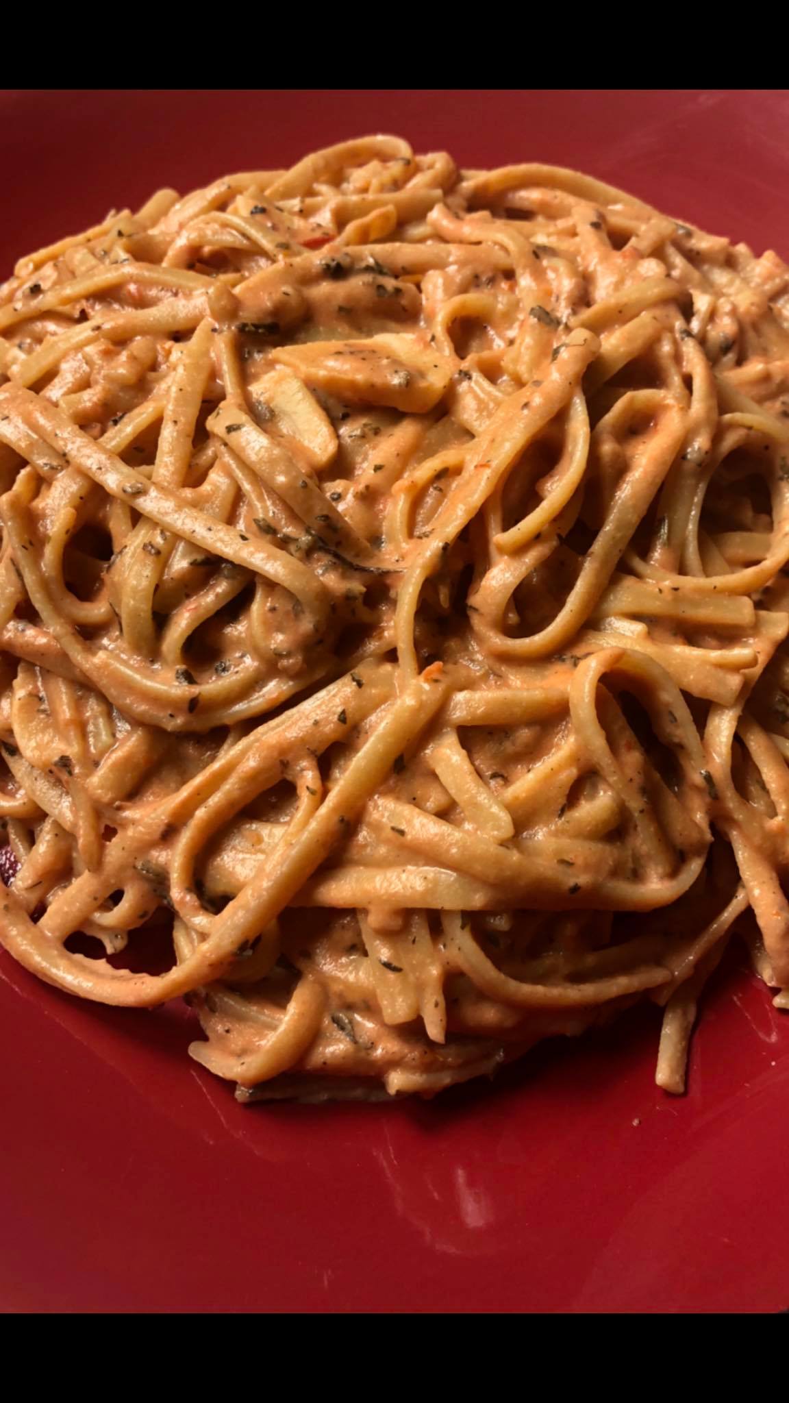 Μοναστηριακή αλάδωτη μακαρονάδα σα καρμπονάρα