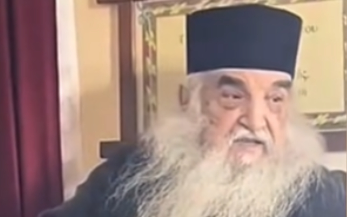 «Να νηστεύετε από τη κακία και όχι από το φαγητό»: Τα λόγια του παπά Ευάγγελου που άγγιξαν καρδιές