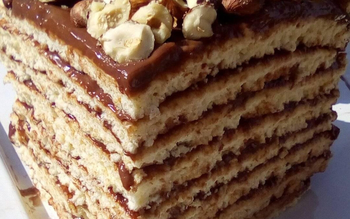 Ναπολέων με ζύμη γιαουρτιού και κρέμα σοκολάτα