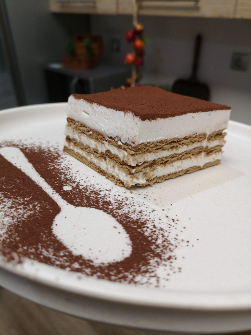 Νηστίσιμα γλυκά για τη Μεγάλη Εβδομάδα- 25 συνταγές από χαλβά, γαλακτομπούρεκο και κέικ μέχρι μπισκοτόγλυκα