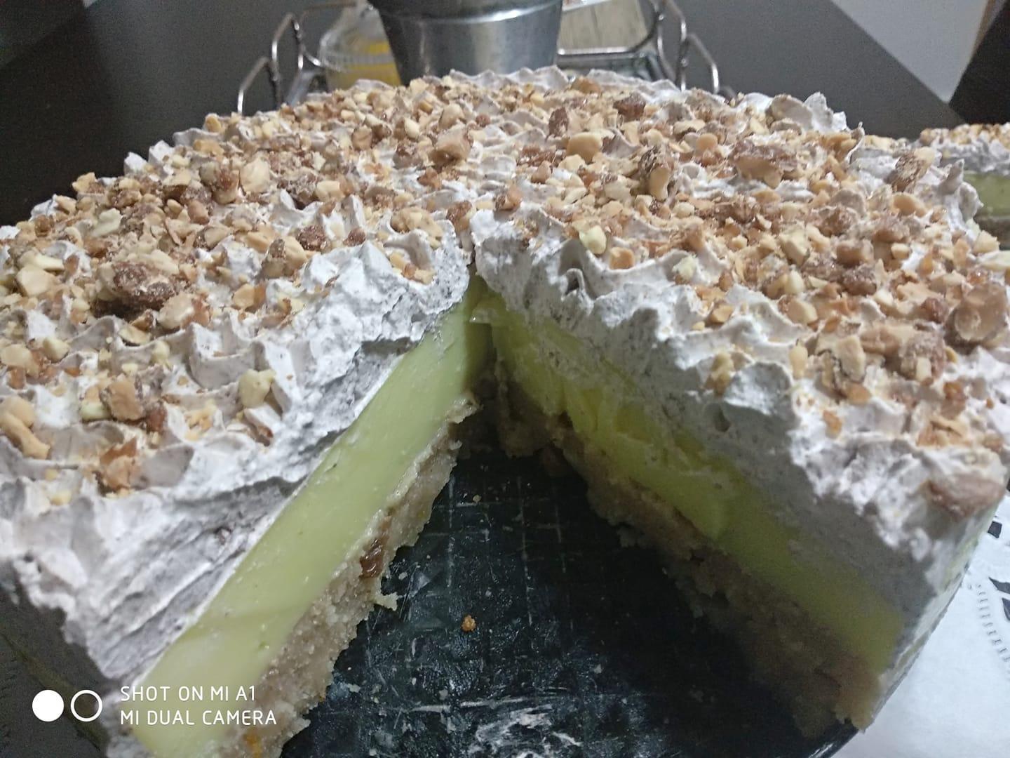 Νηστίσιμα γλυκά για τη Μεγάλη Εβδομάδα- 25 συνταγές από χαλβά, γαλακτομπούρεκο και κέικ μέχρι μπισκοτόγλυκα