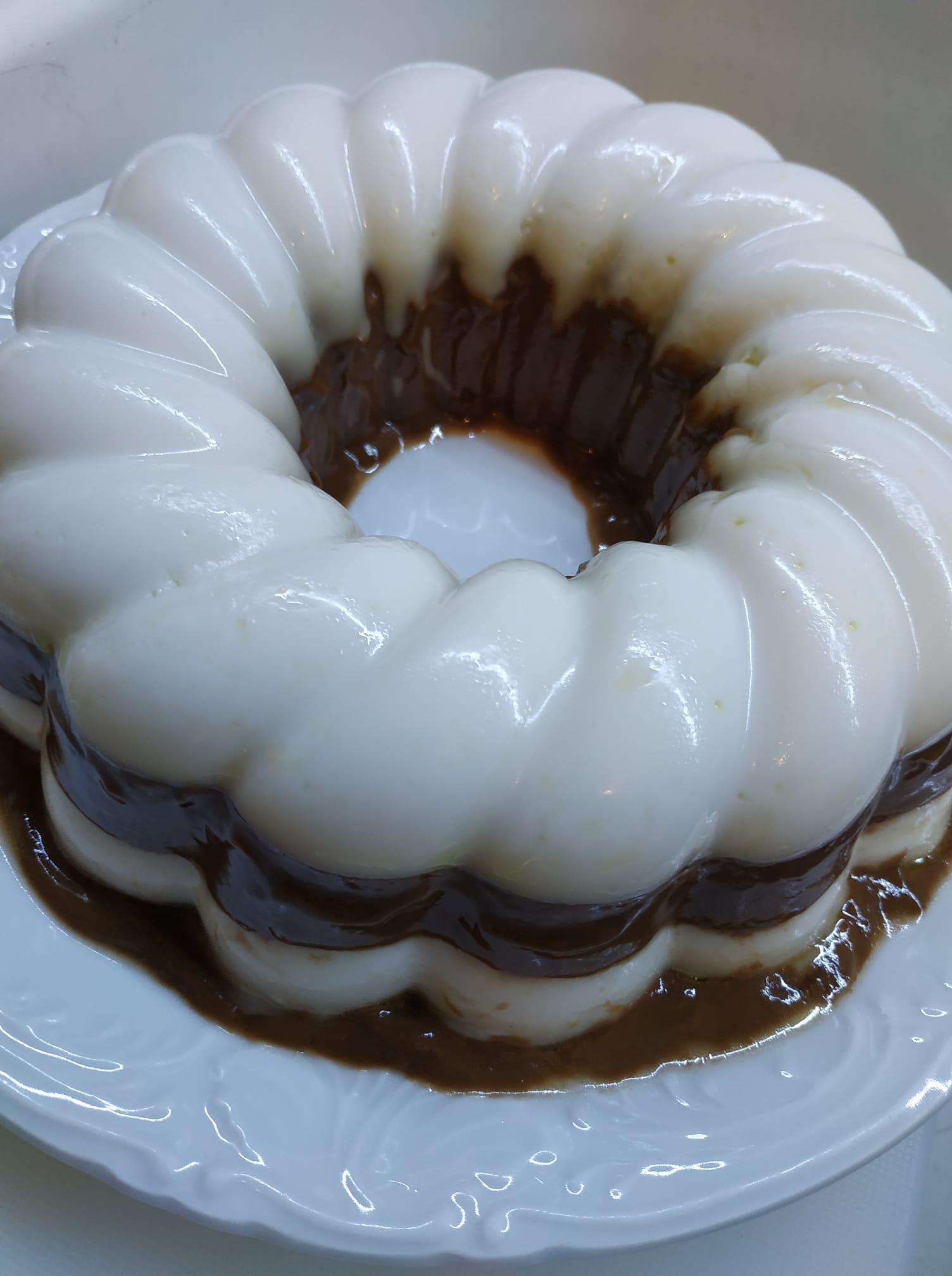 Νηστίσιμα γλυκά για τη Μεγάλη Εβδομάδα- 25 συνταγές από χαλβά, γαλακτομπούρεκο και κέικ μέχρι μπισκοτόγλυκα