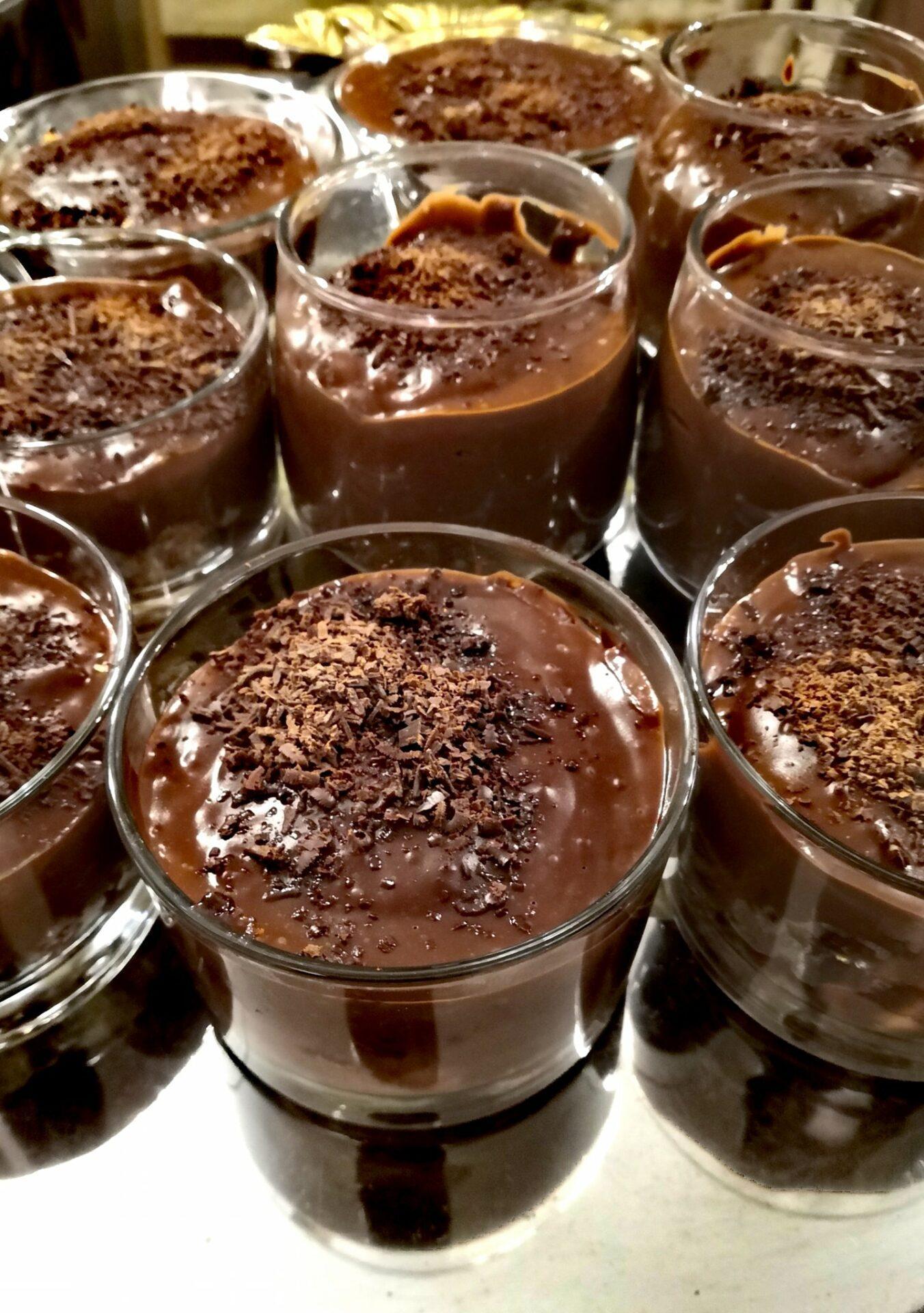 Νηστίσιμα γλυκά για τη Μεγάλη Εβδομάδα- 25 συνταγές από χαλβά, γαλακτομπούρεκο και κέικ μέχρι μπισκοτόγλυκα