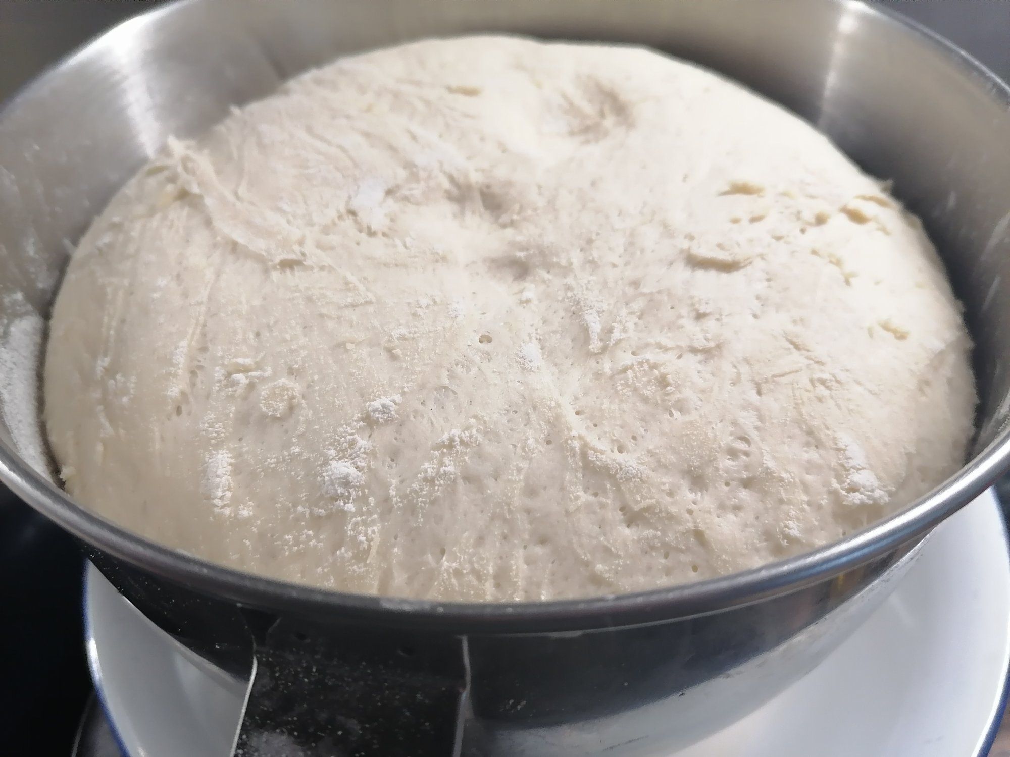 Νηστίσιμα πιροσκί με πατάτα σκέτος αφρός