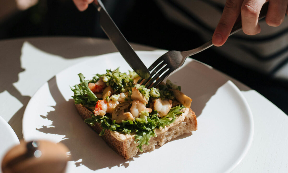 Οι 9 τροφές που δεν πάει το μυαλό μας κι όμως ευθύνονται για τη συνεχή πείνα μας: Είναι οι μεγαλύτεροι εχθροί για αδυνάτισμα