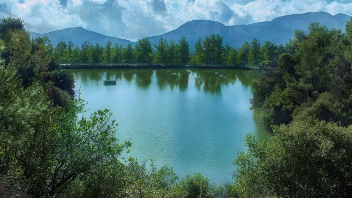 Οι καλύτεροι προορισμοί για ανοιξιάτικες εξορμήσεις κοντά στην Αθήνα μαζί με τα παιδιά