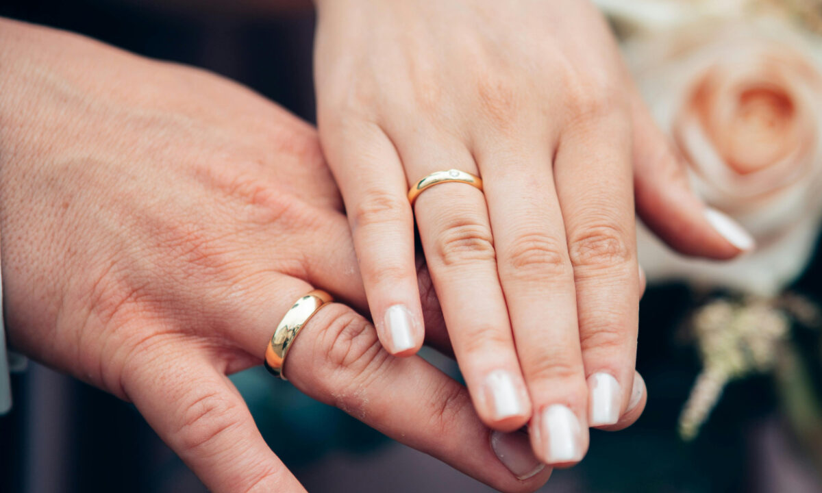 Οι παντρεμένοι ή οι ελεύθεροι εμφανίζουν υψηλότερα ποσοστά καρκίνου; Νέα μελέτη μας δίνει την απάντηση