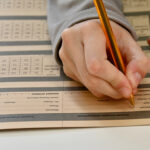 Πανελλήνιες 2026: Πότε κλείνουν τα σχολεία και η ακριβής ημερομηνία έναρξης των εξετάσεων