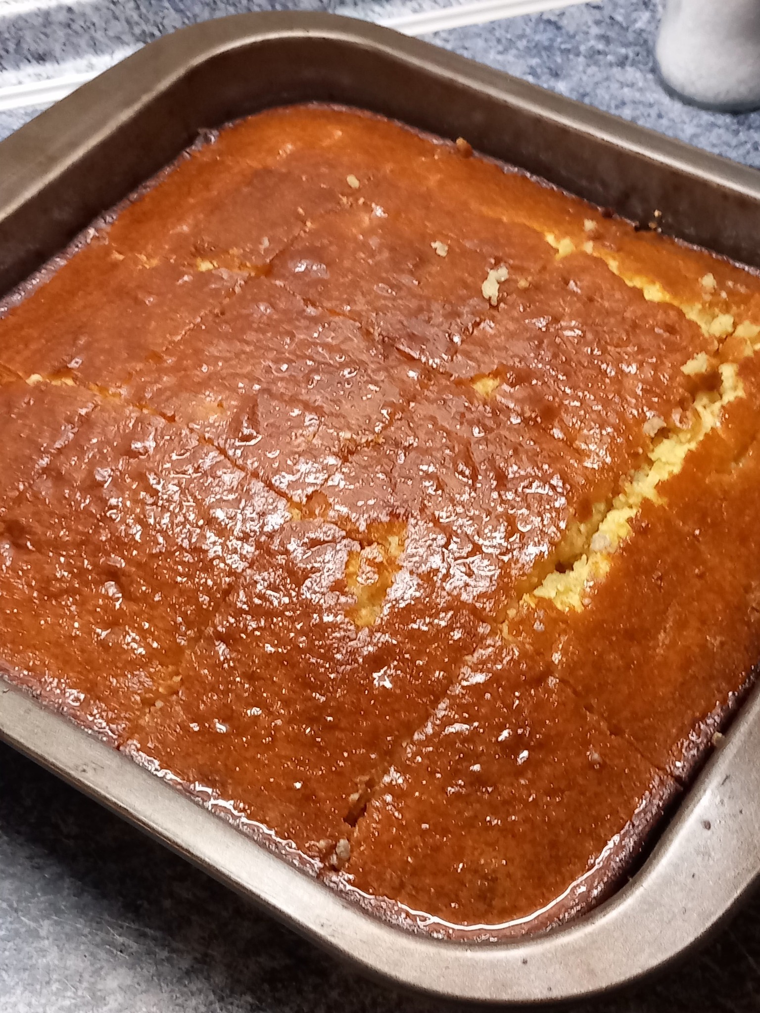 Παραδοσιακό Πολίτικο ραβανί με μαστίχα