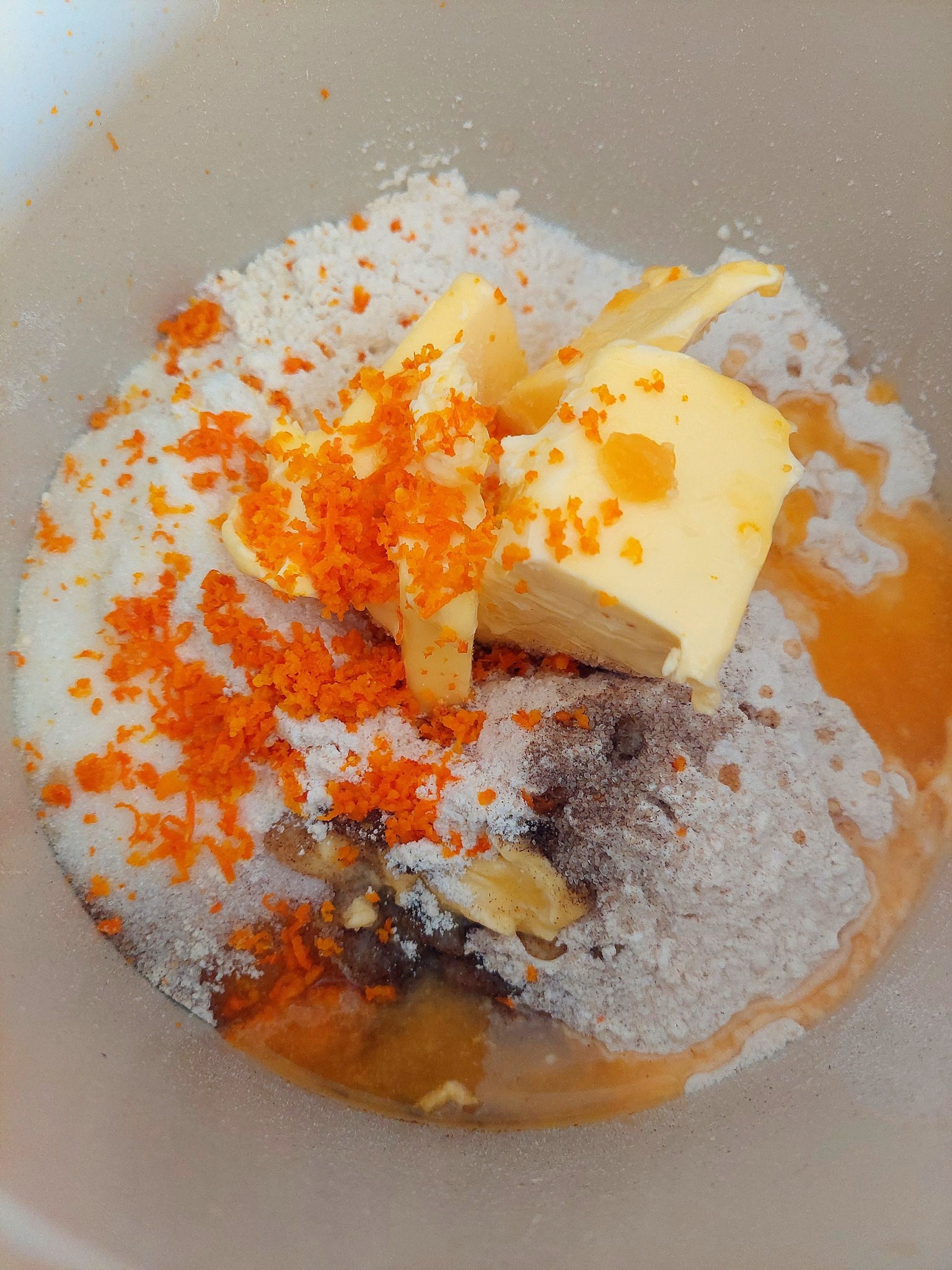 Πασχαλινά κουλουράκια με μαρμελάδα