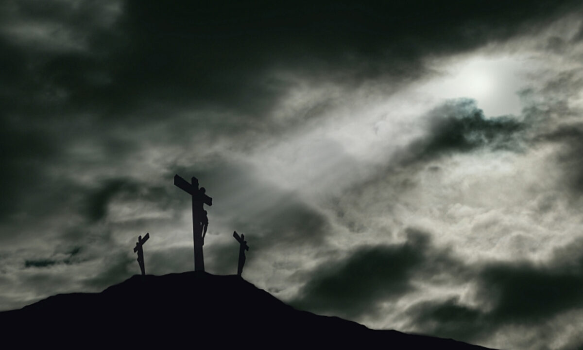 Σήμερα μαύρη μέρα: Ο Θρήνος και η κατανυκτική προσευχή της Μ. Παρασκευής