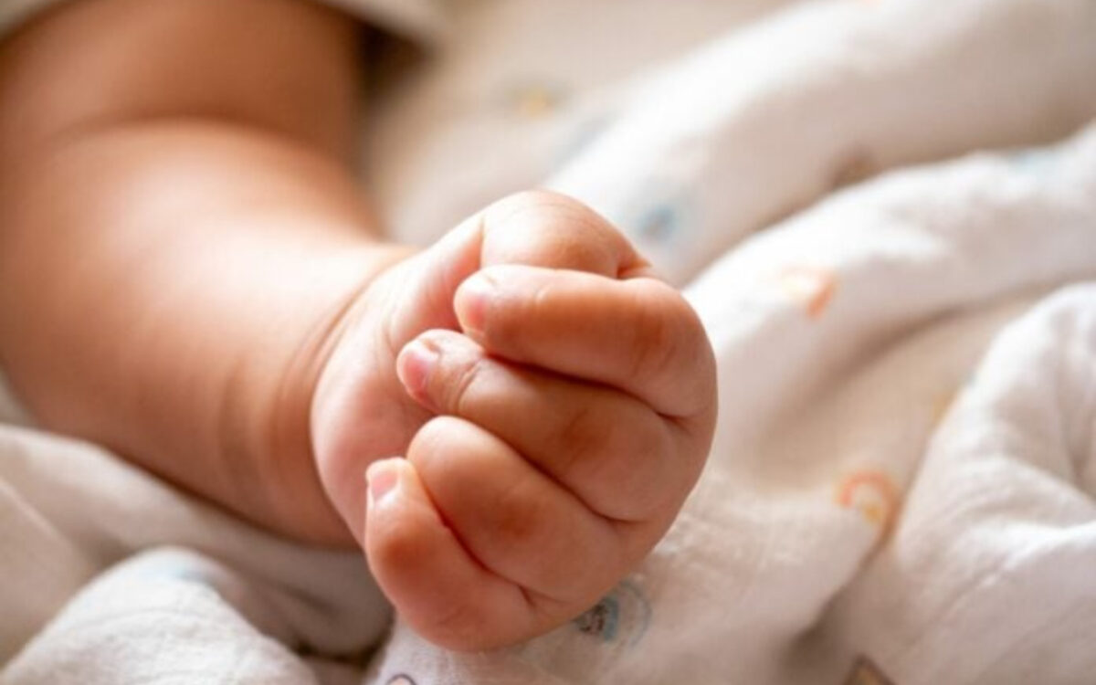 Σοκ στην Εύβοια με 1,5 χρονών βρέφος που φέρεται να ήπιε πετρέλαιο- Το ξέσπασμα του πατέρα του