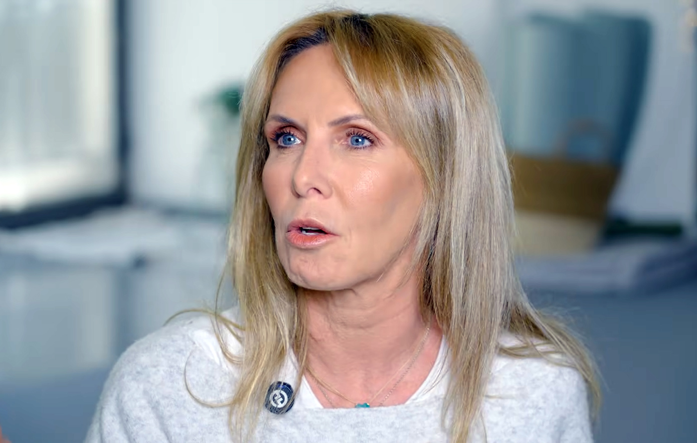 Σοκάρει η Εβελίνα Παπούλια με τη μεταθανάτια εμπειρία που βίωσε- «Πέθανα στον ύπνο μου» (βίντεο)