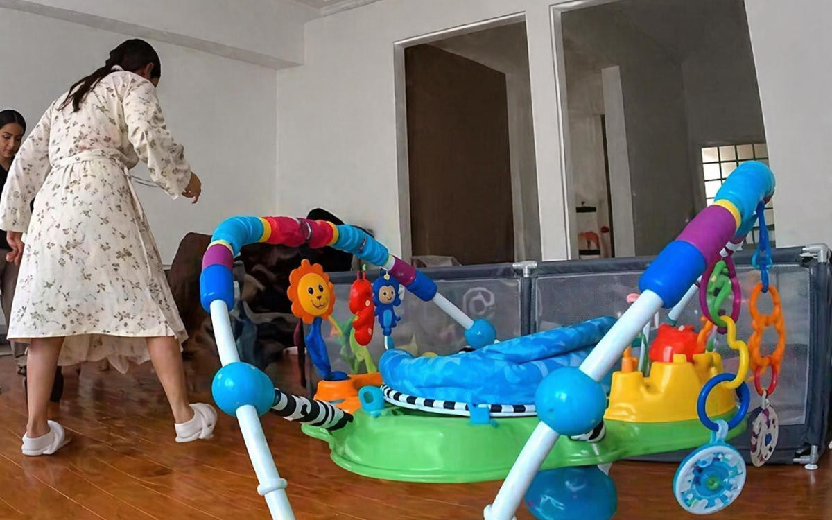 Σοκαριστικό βίντεο από τη στιγμή που η πεθερά εκτελεί τη νύφη της εν ψυχρώ: «Είσαι δικός μου» φώναζε στο γιο της