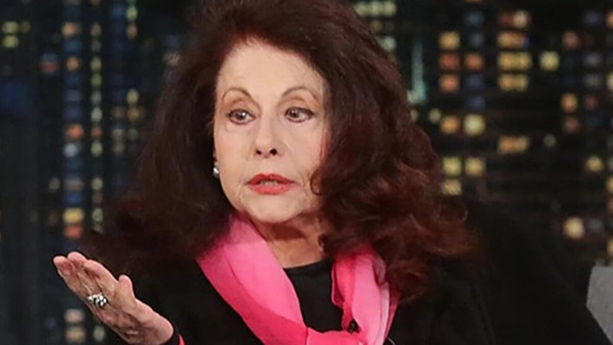 Στο νοσοκομείο η Ελένη Ανουσάκη: Η πάθηση με την οποία διαγνώστηκε