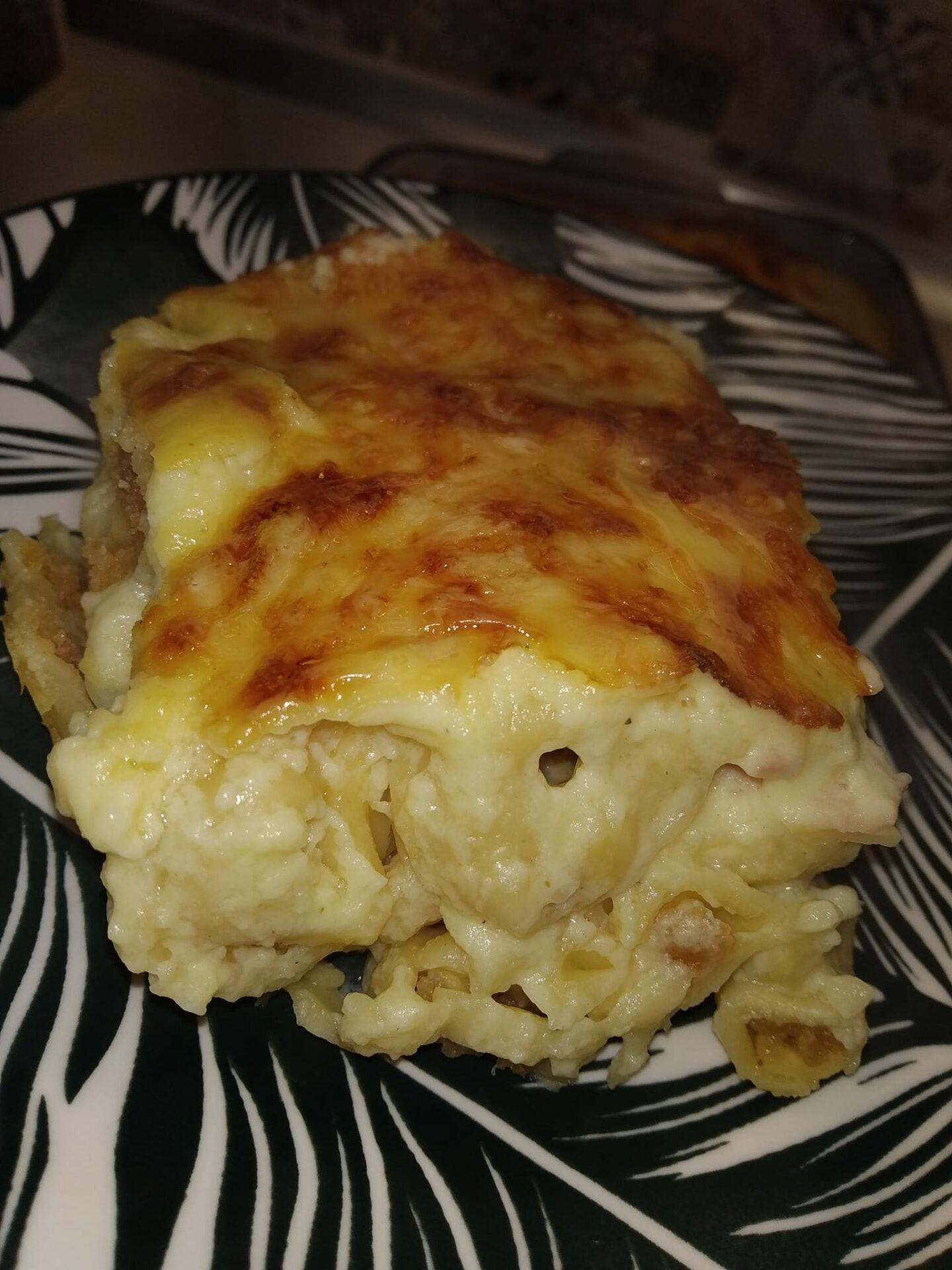 Συνοδευτικά για το Πασχαλινό τραπέζι- 35 συνταγές από πατάτες, σαλάτες και σουφλέ μέχρι ντολμαδάκια