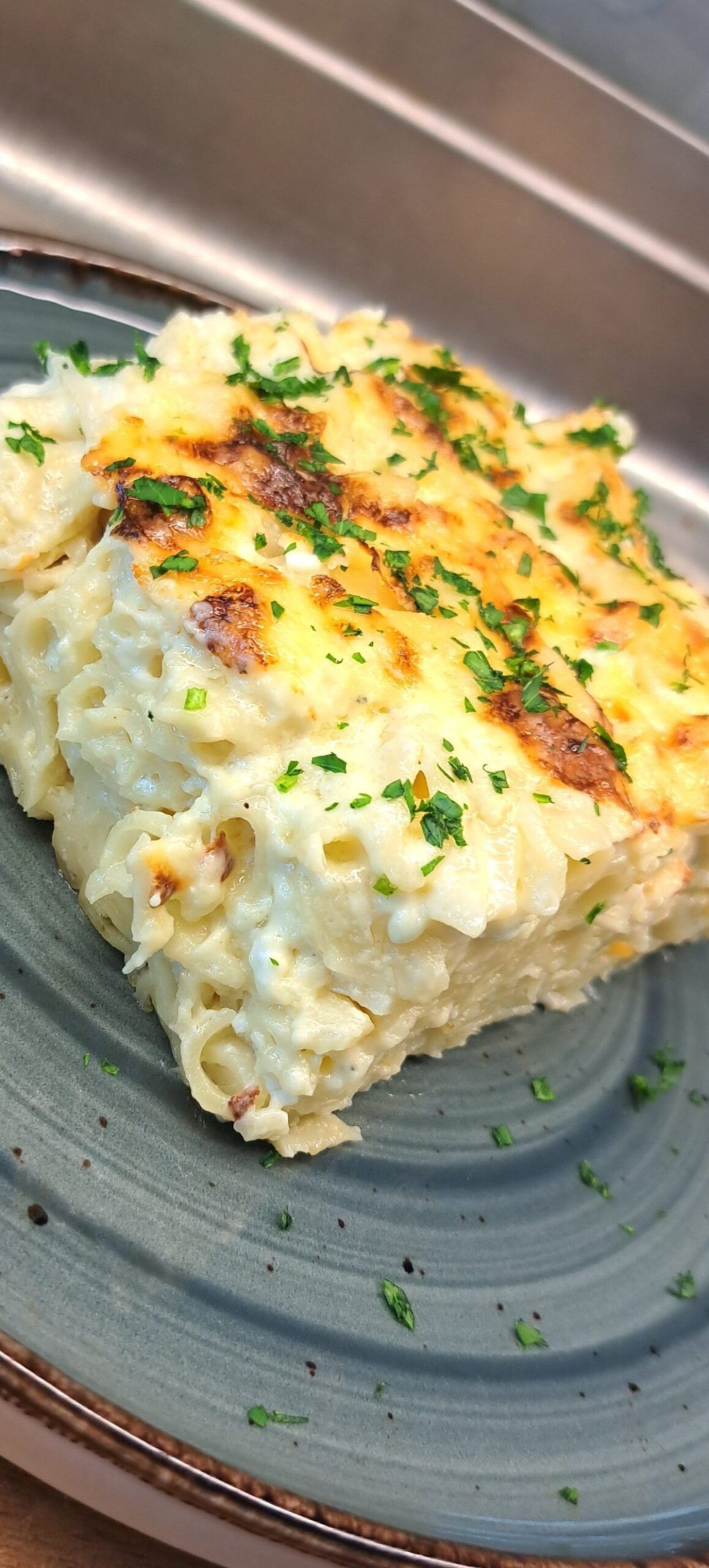 Συνοδευτικά για το Πασχαλινό τραπέζι- 35 συνταγές από πατάτες, σαλάτες και σουφλέ μέχρι ντολμαδάκια