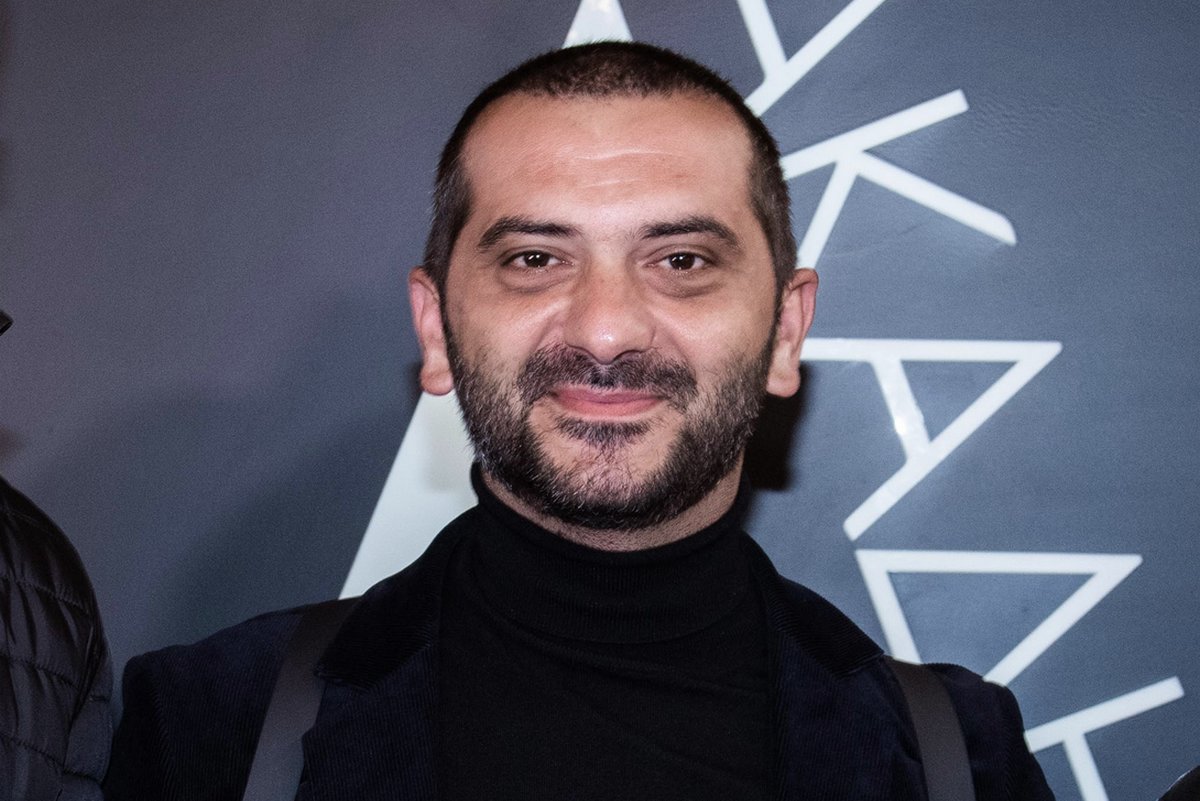 Το μυστικό υλικό του Λεωνίδα Κουτσόπουλου για να ψήσεις το καλύτερο Πασχαλινό αρνί που σίγουρα δε πάει ο νους σου