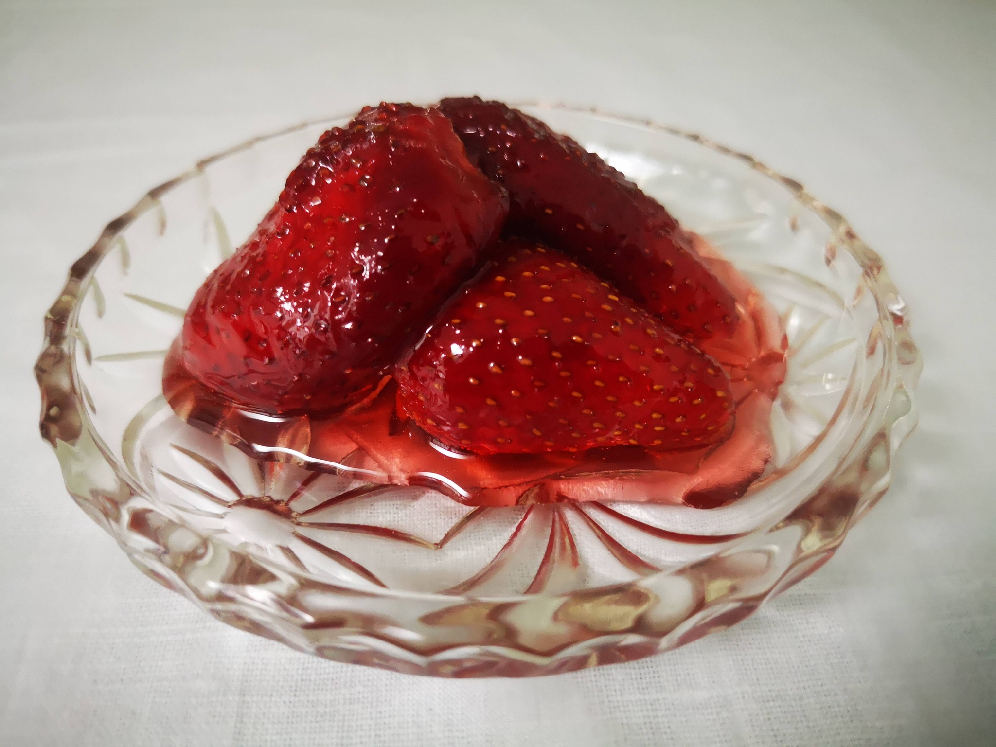 Το πιο πετυχημένο γλυκό του κουταλιού φράουλα