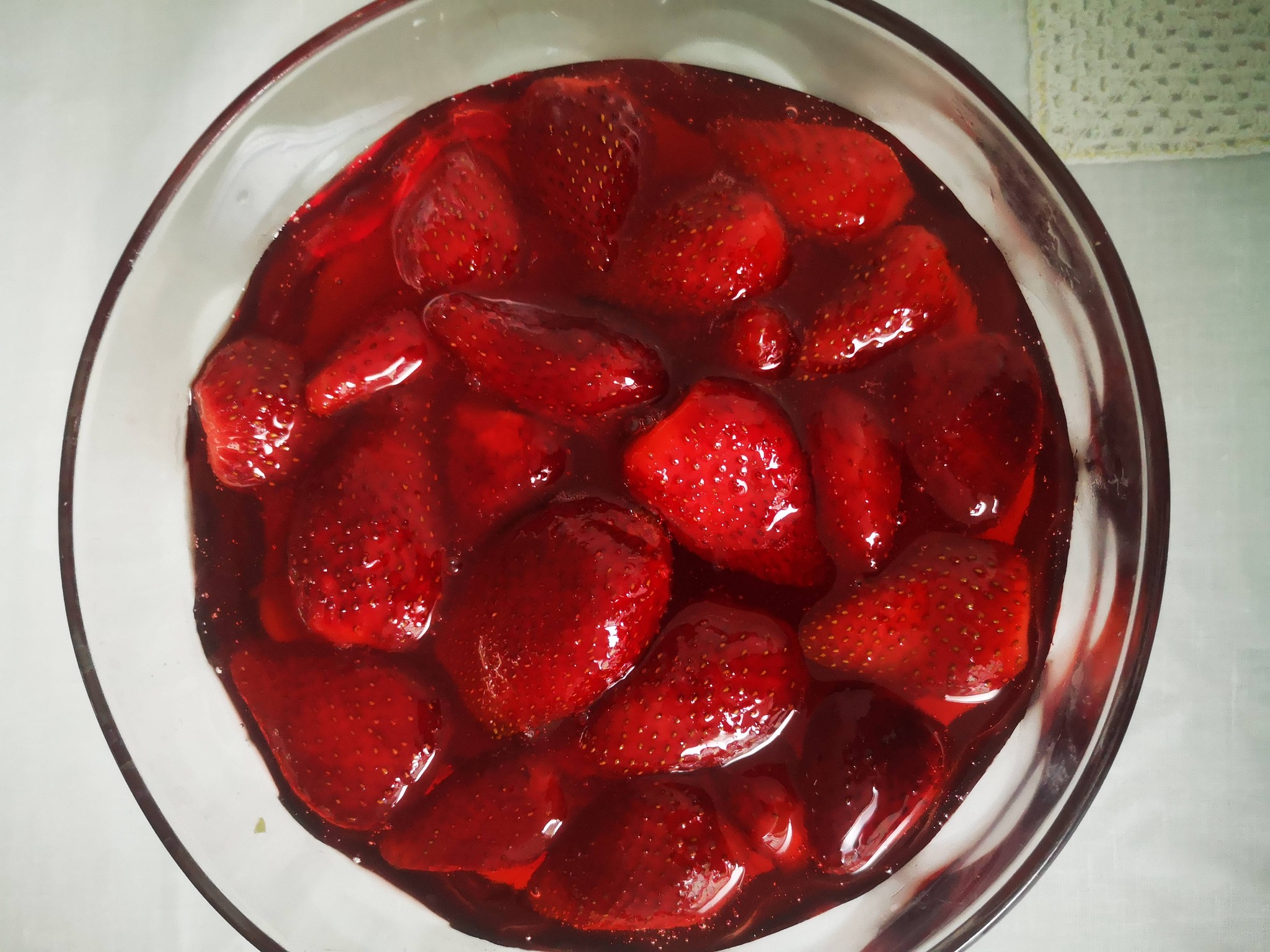 Το πιο πετυχημένο γλυκό του κουταλιού φράουλα