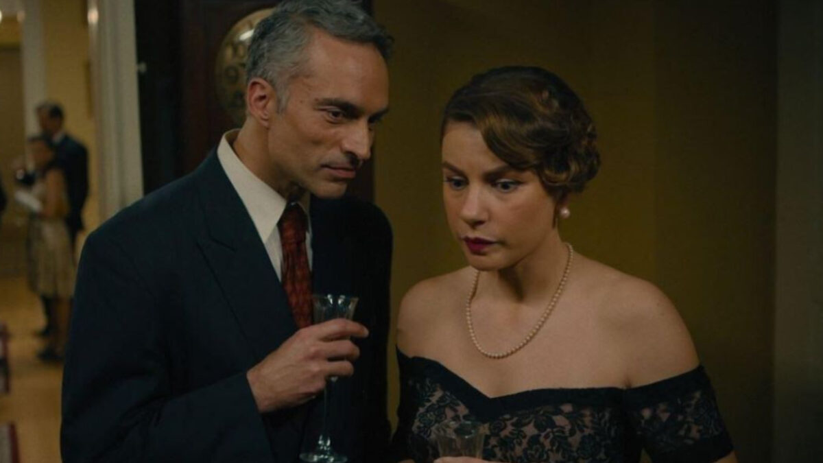 Το σπίτι δίπλα στο ποτάμι: Χωρίζει τον εραστή της και γυρίζει στον άντρα της