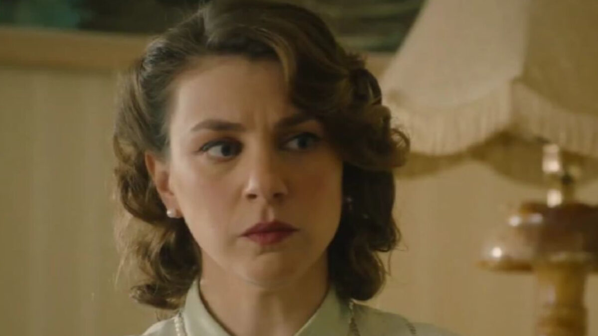 Το σπίτι δίπλα στο ποτάμι: Η Ιουλία αρρωσταίνει βαριά και αργοπεθαίνει