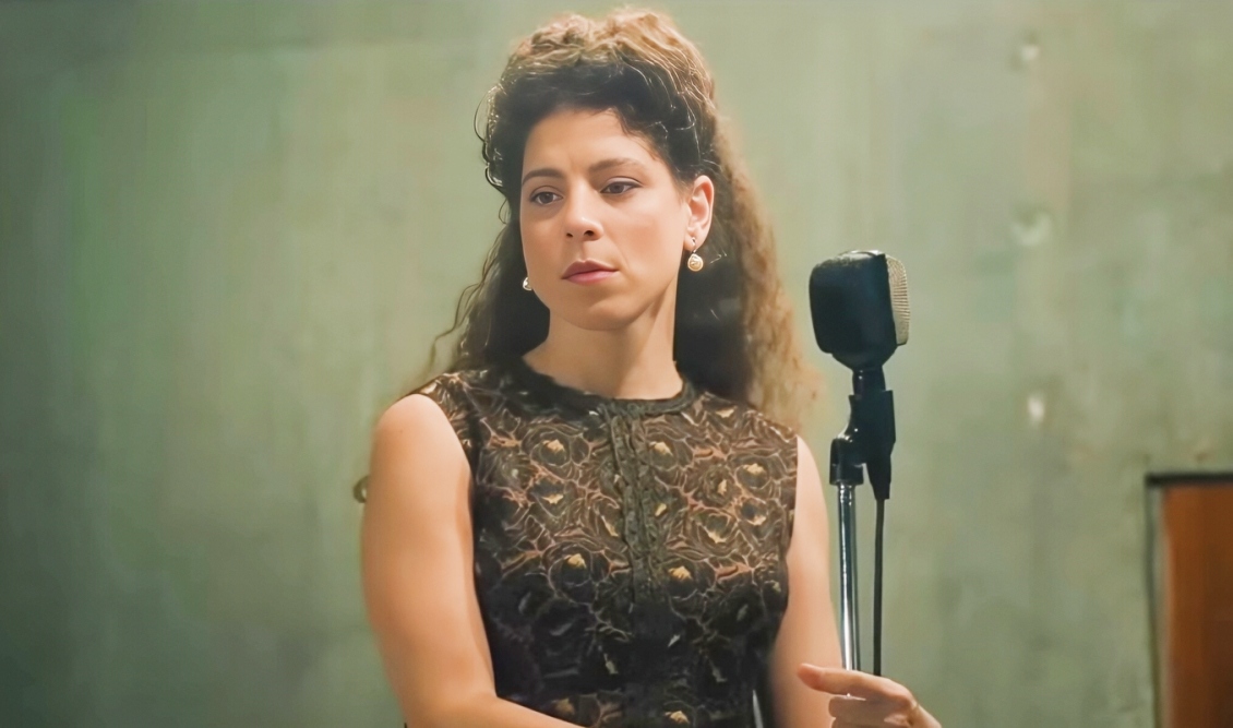 Το Σπίτι Δίπλα στο Ποτάμι: Μαθαίνει όλη την αλήθεια για τη διπλή του ζωή και τον ξαποστέλνει