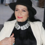 Ζωζώ Σαπουντζάκη: Η δραματική εξέλιξη στην υγεία της που δεν της επιτρέπει να μάθει για τον θάνατο του συντρόφου της