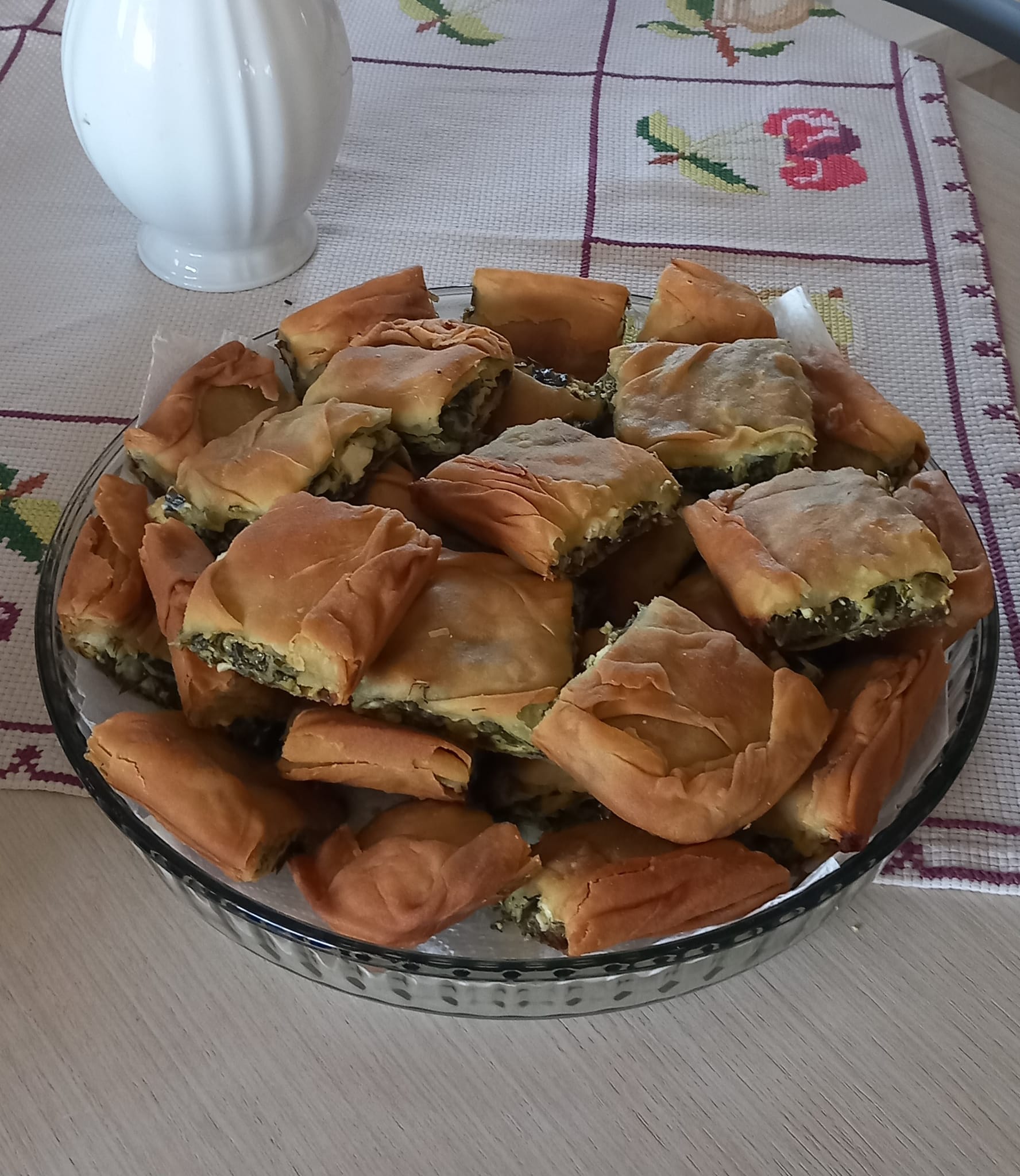 Παραδοσιακή συνταγή από τη Ρούμελη για σπανακόπιτα