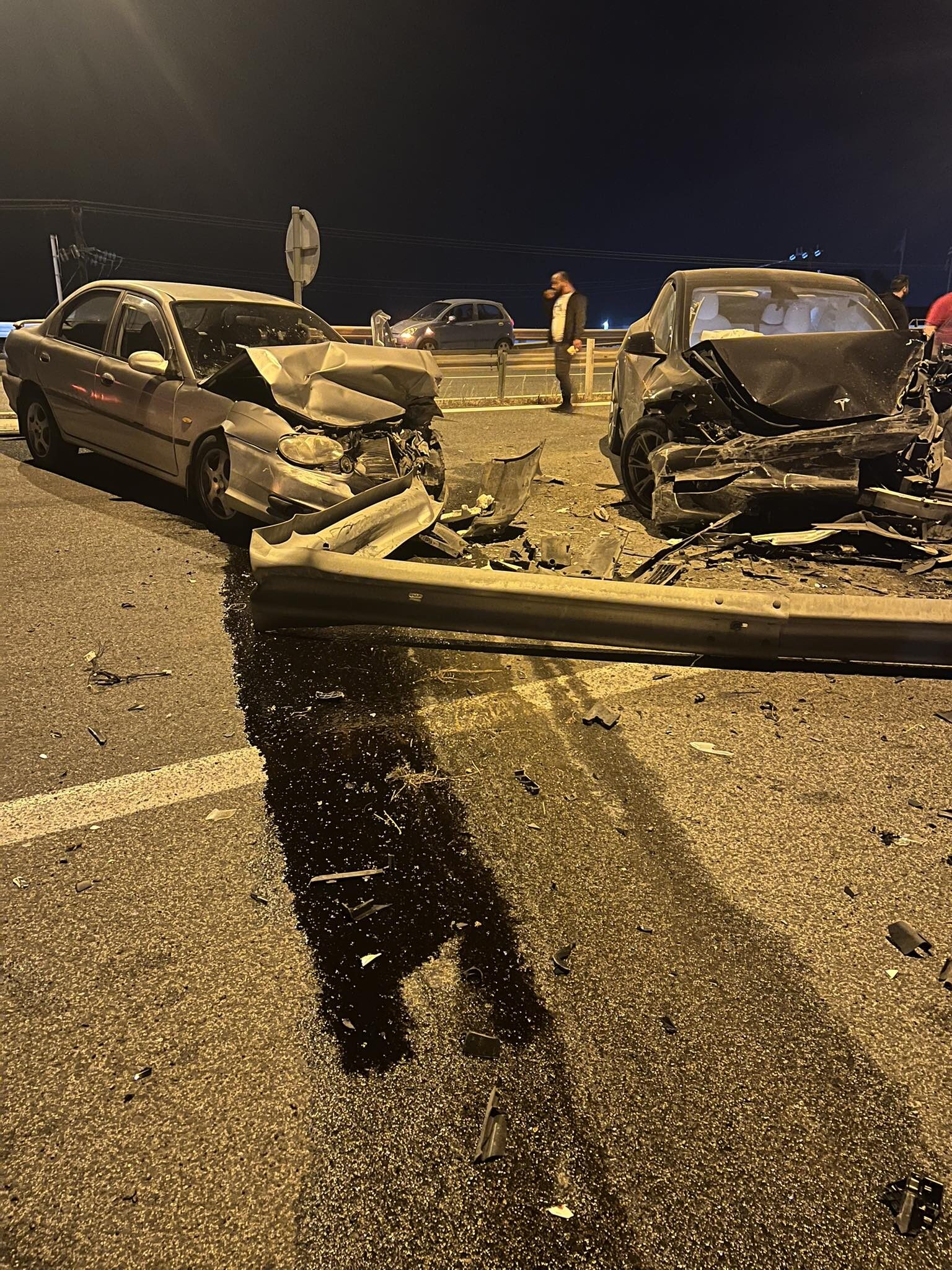 Σοβαρό τροχαίο στην έξοδο Σχηματαρίου (Αποκλειστικές φωτογραφίες & βίντεο)