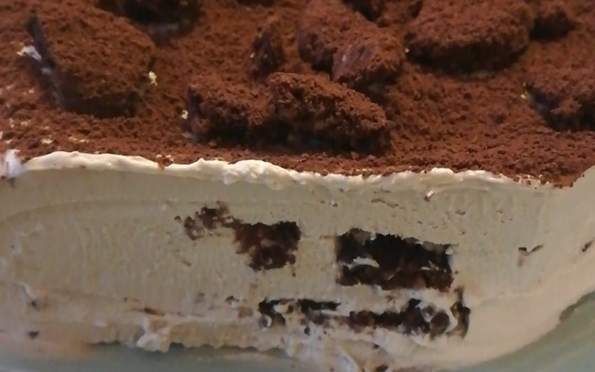 Συνταγή για Semifreddo: Τιραμισού σαν παγωτό με βελούδινη παγωμένη κρέμα 4 Συνταγή για Semifreddo: Τιραμισού σαν παγωτό με βελούδινη παγωμένη κρέμα