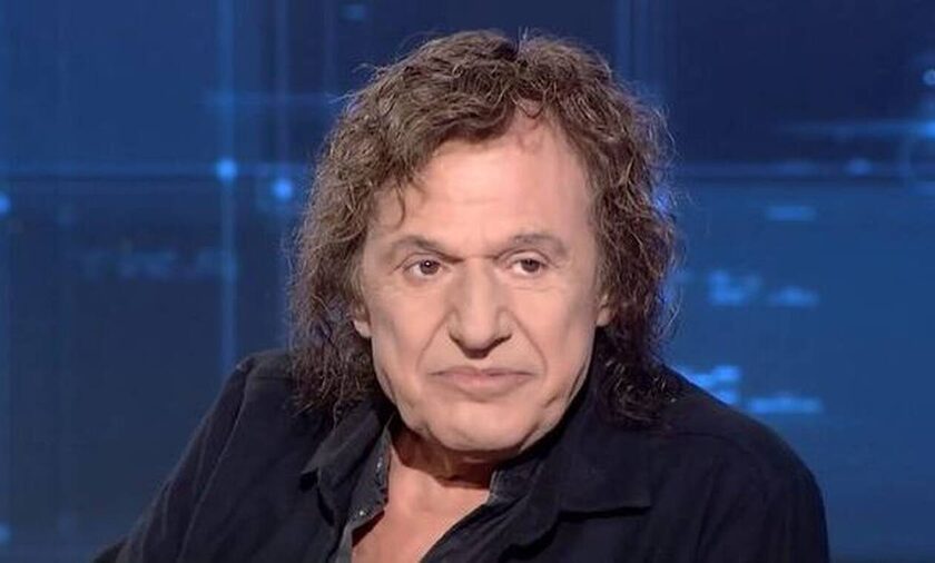 Ο Βασίλης Παπακωνσταντίνου αποθέωσε την Ιουλία Καλλιμάνη στα μπουζούκια και έγινε viral (βίντεο)