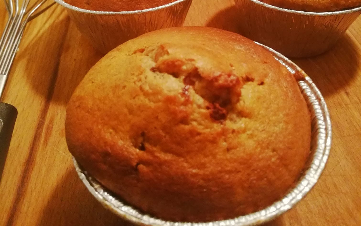 Muffins με φυστικοβούτυρο και μπανάνα χωρίς ζάχαρη