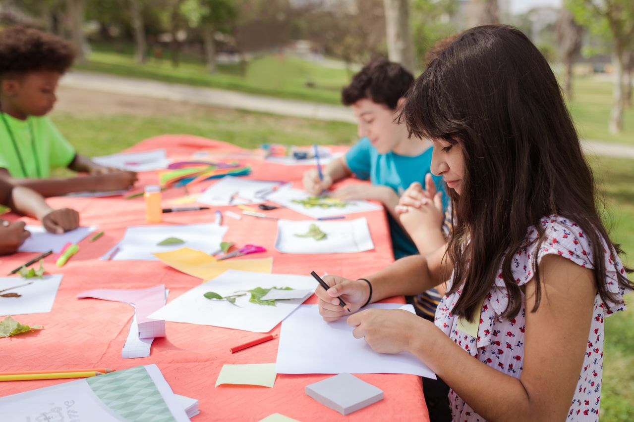 Summer camps: Πώς θα βρείτε δωρεάν ή οικονομικά προγράμματα απασχόλησης για τα παιδιά