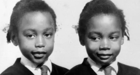 The Silent Twins: Τα σιωπηλά δίδυμα αδέλφια που μιλούσαν μια μυστηριώδη γλώσσα μεταξύ τους και η συγκατοίκηση με τον Αντεροβγάλτη