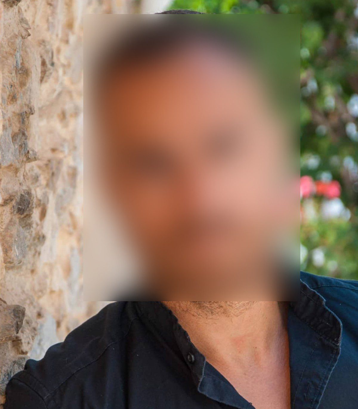 Αυτός είναι ο γνωστός τραγουδιστής που συνελήφθη για αποπλάνηση 14χρονης