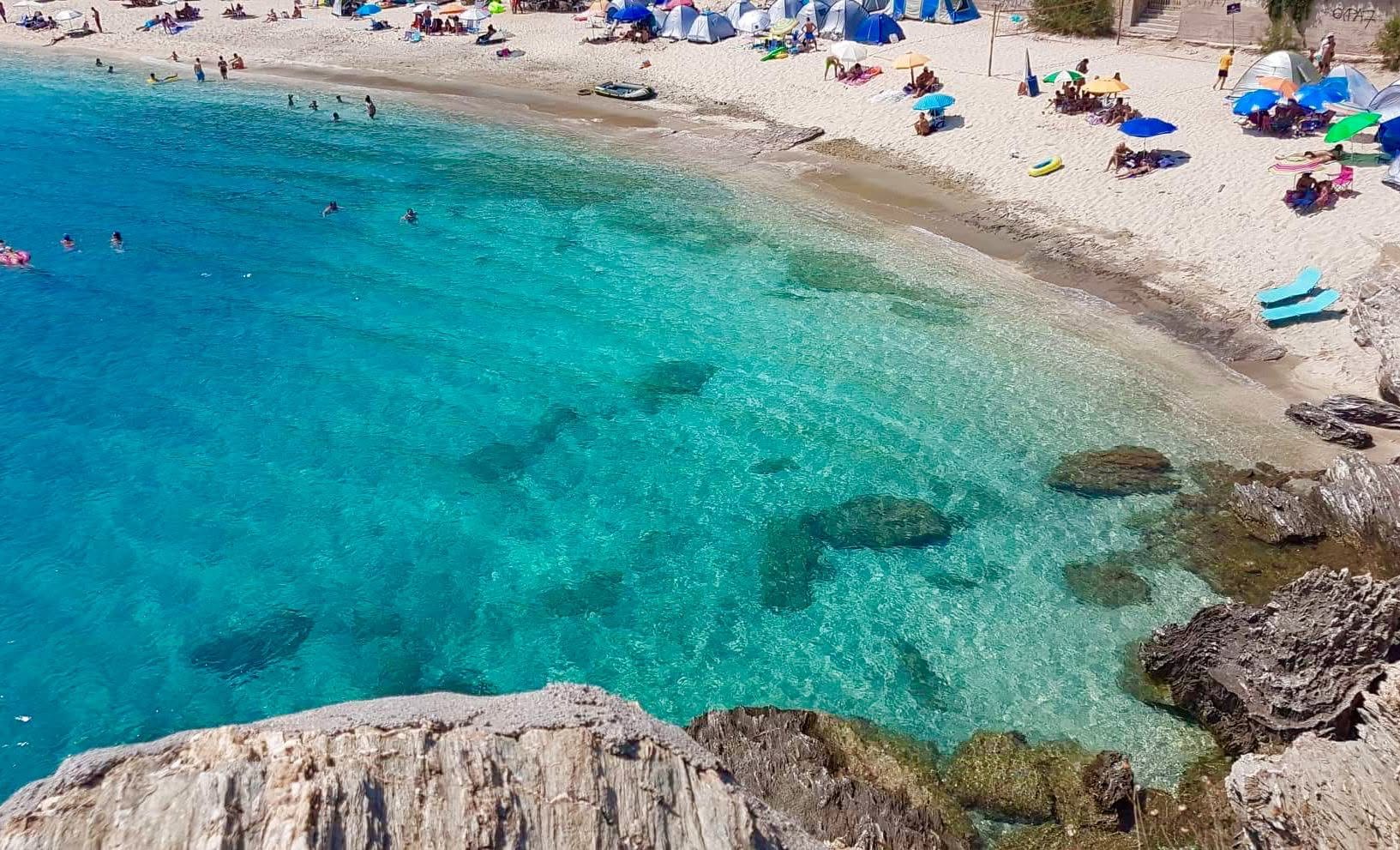 Νότια Εύβοια: 5 ρηχές και οργανωμένες παραλίες για παιδιά χωρίς τσούχτρες και λαγοκέφαλους